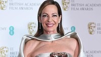 Kebahagiaan Allison Janney, Raih Best Supporting Actress lewat I, Tonya. Foto: Photo by Jeff Spicer/Jeff Spicer/Getty Images