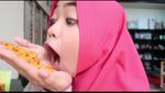 Begini Gaya Kocak dan Bikin Ngakak Ria Ricis Saat Makan