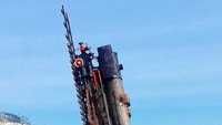 Pociag do nieba alias Kereta Menuju Surga merupakan sebuah monumen kereta yang didirikan di Alun-alun Strzegomski, Kota Wroclaw, Polandia (andfrano/Instagram) Pociag do nieba alias Kereta Menuju Surga merupakan sebuah monumen kereta yang didirikan di Alun-alun Strzegomski, Kota Wroclaw, Polandia (andfrano/Instagram)