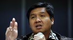 Foto Pekan Ini: #Novel Kembali sampai Bagian Pilar Becakayu Ambruk