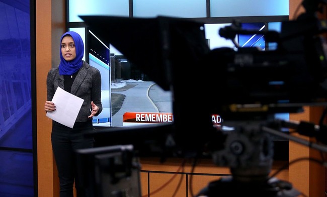 Tahera Rahman lulus tahun 2013 dari Loyola University Chicago. Ia mengambil jurusan jurnalistik dan memang bercita-cita untuk menjadi jurnalis sejak bangku sekolah. Foto: Quad City Times