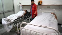 Luka yang dialami korban bervariasi, ada yang mengalami memar hingga patah tulang.