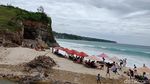 Foto: Pantai di Bali yang Menyempit