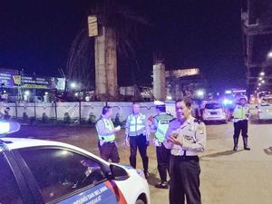 7 Orang Luka Parah Akibat Tertimpa Tiang Girder Proyek Tol Becakayu