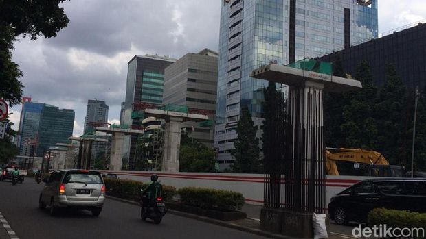 Proyek LRT Jabodebek di Rasuna Said Kuningan