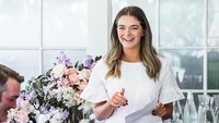 Jade Hameister merupakan gadis cantik asal Australia. Tak hanya cantik, ia juga populer di kalangan ski internasional. Gadis cantik ini berhasil lakukan Polar Hat Trick yang terbilang berat selama 37 hari. (jadehameister/Instagram)