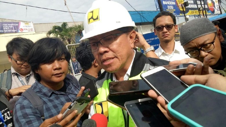 Kemen PUPR Evaluasi Shift Kerja Pelaksana Proyek Becakayu Kemen PUPR Evaluasi Shift Kerja Pelaksana Proyek Becakayu