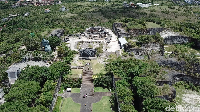 Garuda Plaza menjadi titik fokus dari sebuah lorong besar pilar berukir batu kapur seluas lebih dari 4000 meter persegi berupa ruang terbuka (Muhammad Zaky Fauzi Azhar/detikTravel)