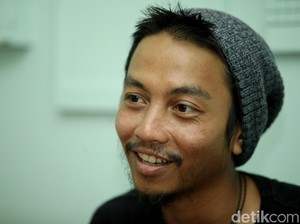 Penjelasan Fiersa Besari yang Dilarang Mendaki Gunung Rinjani 2 Tahun