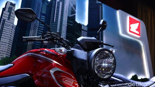 Honda CB150 Verza