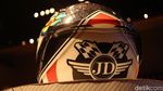 Helm Buatan Citeureup Dipakai Pebalap MotoGP
