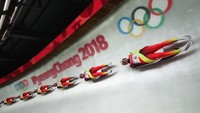 Pemotretan menggunakan teknik multiple exposure menghasilkan rangkaian momen dalam satu frame. Pada foto ini adalah Natalie Geisenberger (Jerman) yang meluncur dalam kecepatan tinggi (Photo by Alexander Hassenstein/Getty Images)