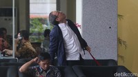 Ia diperiksa KPK sebagai saksi untuk tersangka ASS (Anang Sugiana Sudihardjo).