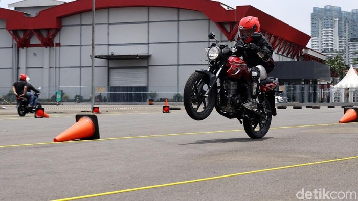 Penjualan Motor Bulan Juni Turun Sampai 25%