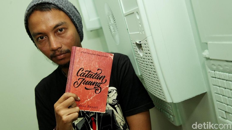 Fiersa Besari Segera Rilis Album Buku Lain Fiersa Besari Segera Rilis Album Buku Lain