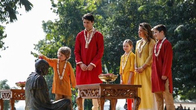 Kompaknya PM Kanada dan Keluarga Kunjungi Tempat Mahatma Gandhi