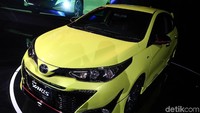 Walaupun mungil, mobil hatchback ini memiliki fitur keselamatan yang mumpuni bagi para pengendara dan penumpangnya.