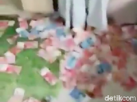 Serupa tapi Tak Sama, Ini Deretan Aksi Hamburkan Uang