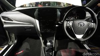 Transmisinya untuk otomatis memiliki 7 speed, sedangkan manual 5 speed.