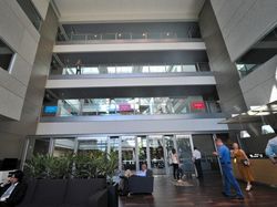 Menjelajah Markas Besar Microsoft yang Bikin Nyasar