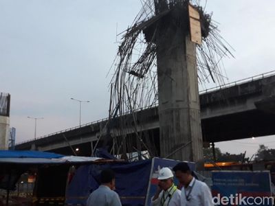 Digaris Polisi, Ini Penampakan Tiang Girder Proyek Becakayu yang Ambruk
