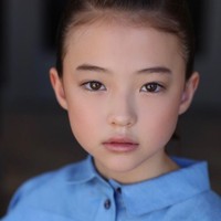 Selain pandai berpose di depan kamera, Ella juga mencuri perhatian karena memiliki banyak talenta. Diantaranya adalah bermain gitar, ballet, dan menari modern. Foto: Instagram