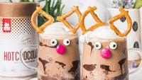 Siapa bilang para vegetarian tidak bisa menikmati minuman enak? Anett membuat minuman hot chocolate, dengan bubuk kokoa murni yang tidak menggunakan susu. Foto: Instagram/@anettvelsberg