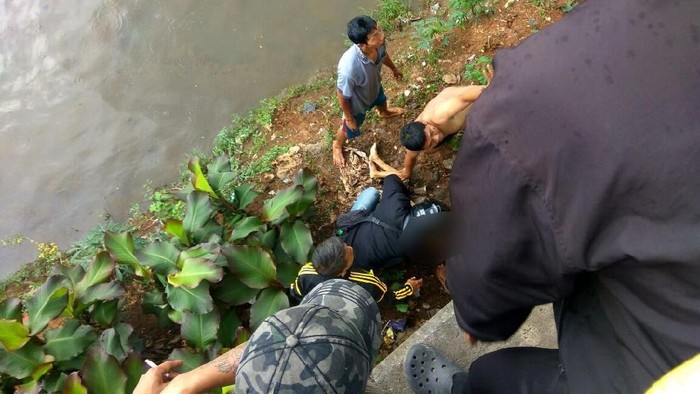 Main di Pinggir Kali, Bocah di Cengkareng Drain Tewas Tenggelam