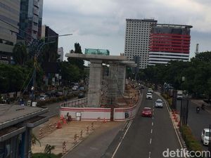 Proyek Konstruksi Elevated Disetop, LRT Jabodebek Berhenti?