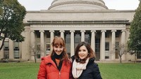 Foto: Selain ke Harvard, Tsamara juga berkunjung ke Massachusetts Institute of Technology (MIT), kampus top yang banyak melahirkan orang-orang hebat. (Instagram/Tsamara Amany)