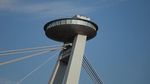 Foto: Ini Jembatan yang Punya UFO