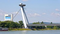 Inilah Novy Most, yang lebih dikenal sebagai UFO Bridge atau Jembatan UFO (Thinkstock)