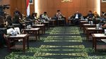 Foto: Saat Pasha dan Glenn Fredly Berpeci Temui Ketua MPR