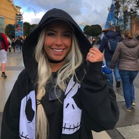 Rafaella adalah seorang model yang lahir di Brazil pada 11 Maret 1996. Foto: Instagram