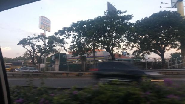 Lalu Lintas Terpantau Padat Jelang Bandara Cengkareng 