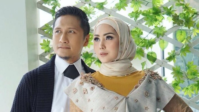Fenita Arie Fenita Arie