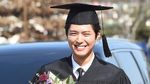 Intip Gantengnya Park Bo Gum saat Diwisuda