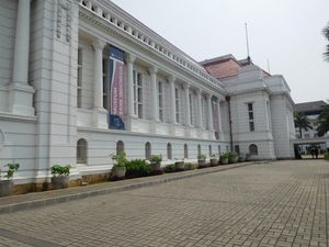 Museum Bank Indonesia: Sejarah dan Koleksinya