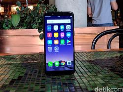 Unboxing Oppo A83, Ponsel Selfie Pintar Ramah Kantong