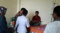 Akmal sebelumnya sempat menjalani isolasi sebagai rangkaian dari observasi pihak medis guna mengetahui penyebab telur berada dalam tubuhnya.