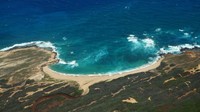Molokai merupakan pulau tersebar di Hawaii. Tak hanya cantik di daratan, bawah lautnya pun surga bagi terumbu karang. (Thinkstock)