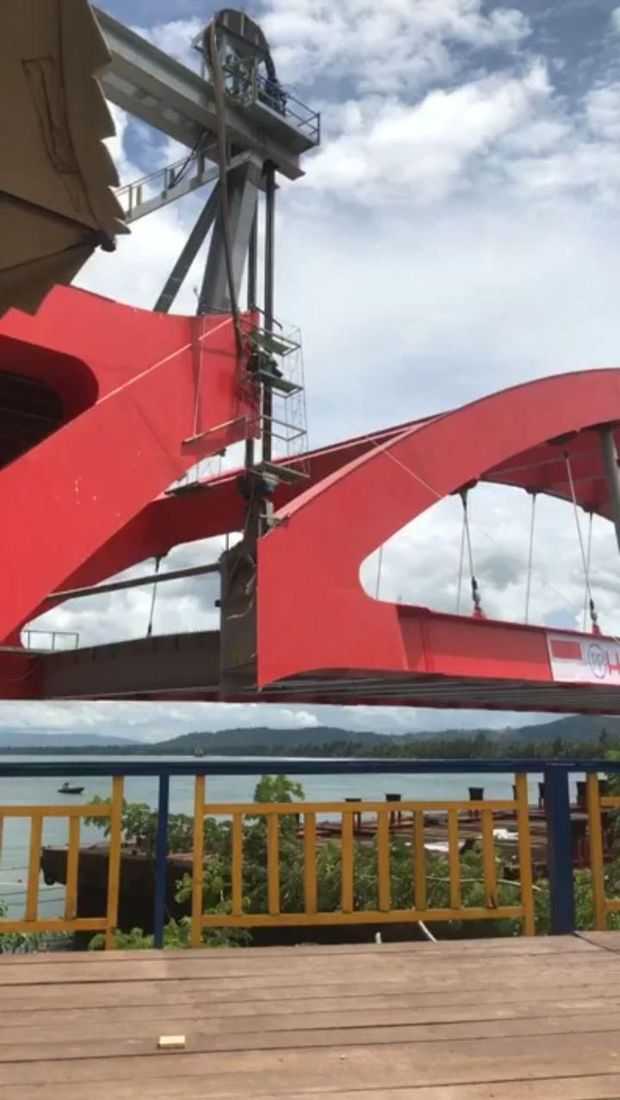 Jembatan Holtekamp