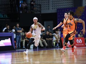 CLS Knights Ditundukkan Mono Vampire