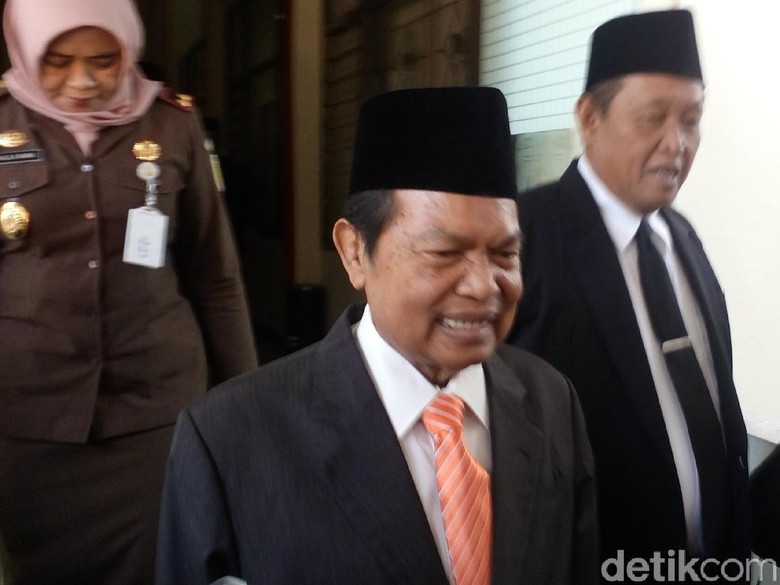 Pemkot Mojokerto Terapkan Zakat PNS Sejak Tahun 2010 Pemkot Mojokerto Terapkan Zakat PNS Sejak Tahun 2010