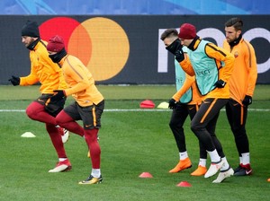 Serigala-Serigala Roma Menghadapi Suhu Minus di Markas Shakhtar
