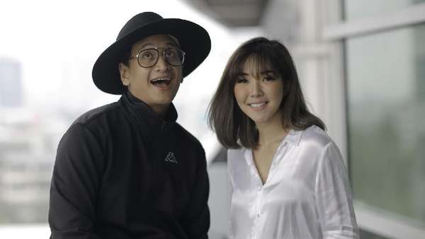 Gisel, Musisi Cantik Spesialis Duet Gisel, Musisi Cantik Spesialis Duet