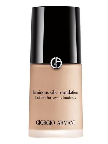 Di Balik Wajah Flawless Meghan Markle, Ada Foundation Rp 800 Ribuan