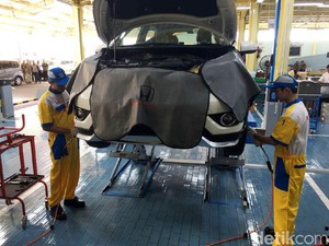 Honda Perkuat Jaringan Diler Mobil di Bandung