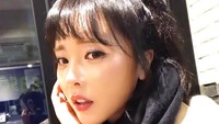 Ia mengaku menjalani operasi pada hidung dan matanya. (Foto: dok. Instagram Hong Jinyoung)