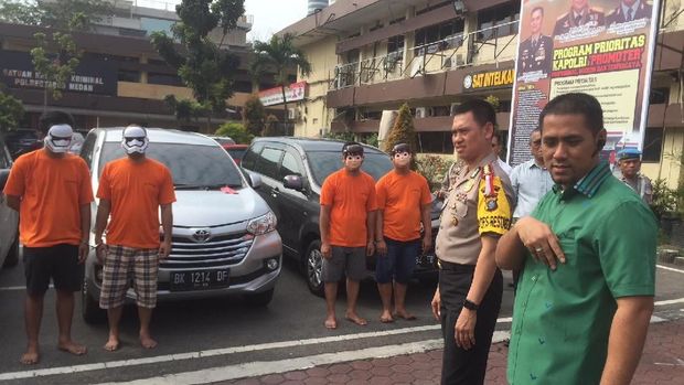 Giliran 8 Pengemudi Grab Pengantar 'Tuyul' di Medan Ditangkap